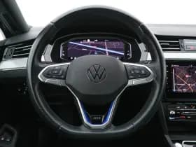 Volkswagen Passat thumbnail 18