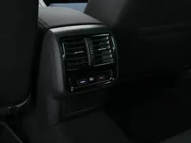 Volkswagen Passat thumbnail 23