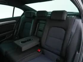 Volkswagen Passat thumbnail 24