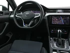 Volkswagen Passat thumbnail 8