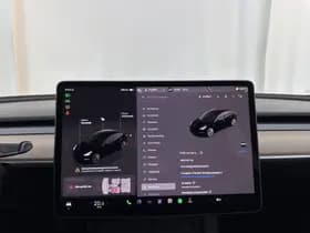 Tesla Model 3 thumbnail 23