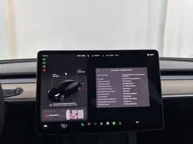 Tesla Model 3 thumbnail 24