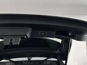 Jaguar F pace thumbnail 25