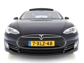 Tesla Model s thumbnail 3