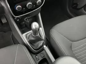 Renault Clio thumbnail 15