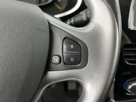 Renault Clio thumbnail 17