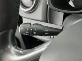 Renault Clio thumbnail 19