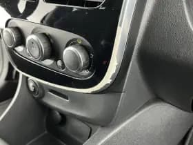 Renault Clio thumbnail 29