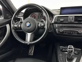 Bmw 3 serie thumbnail 9