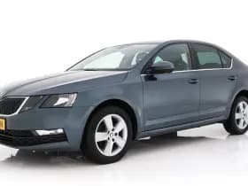 Skoda Octavia thumbnail 4