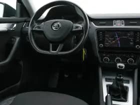 Skoda Octavia thumbnail 8
