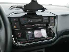 Volkswagen E up thumbnail 17