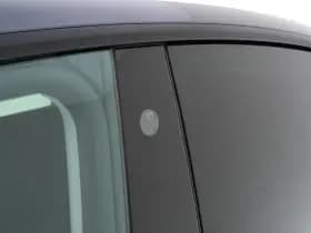 Tesla Model y thumbnail 30