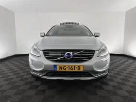 Volvo XC60 thumbnail 3