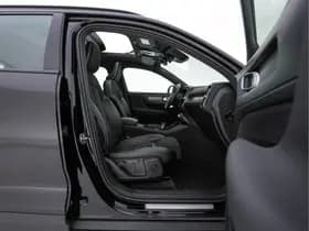 Volvo XC40 thumbnail 13