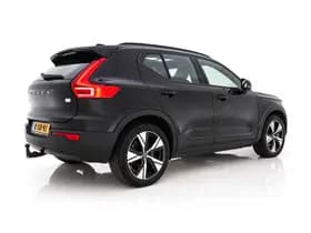 Volvo XC40 thumbnail 7
