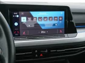 Volkswagen Golf thumbnail 17