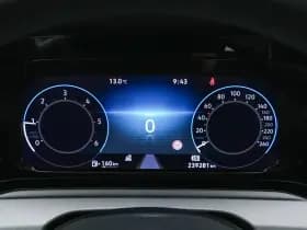 Volkswagen Golf thumbnail 19