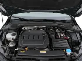 Volkswagen Golf thumbnail 25