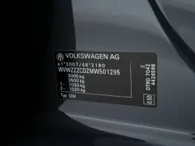 Volkswagen Golf thumbnail 27