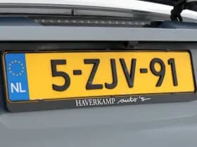 Jaguar F type thumbnail 15