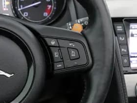 Jaguar F type thumbnail 23