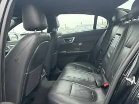 Jaguar Xf thumbnail 10