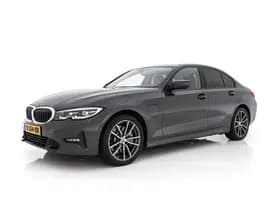 Bmw 3 serie thumbnail 4