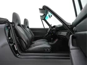 Porsche 911 thumbnail 12