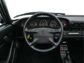 Porsche 911 thumbnail 16