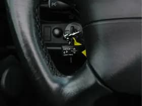 Porsche 911 thumbnail 18