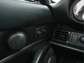 Porsche 911 thumbnail 20