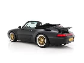 Porsche 911 thumbnail 6