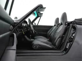 Porsche 911 thumbnail 10