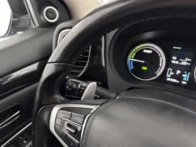 Mitsubishi Outlander thumbnail 21