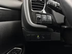 Mitsubishi Outlander thumbnail 22