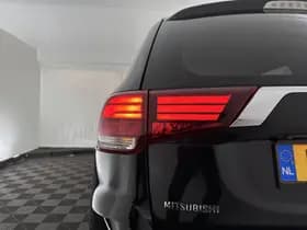 Mitsubishi Outlander thumbnail 28