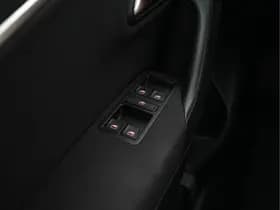 Volkswagen Polo thumbnail 21