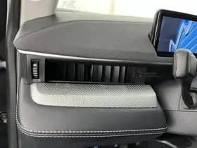 Ford Mustang mach e thumbnail 42