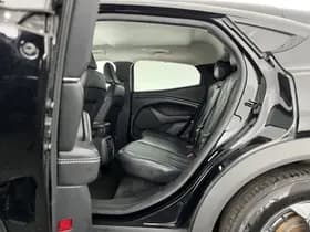 Ford Mustang mach e thumbnail 10