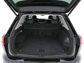 Volkswagen Touareg thumbnail 11