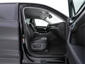 Volkswagen Touareg thumbnail 13