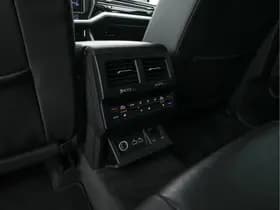 Volkswagen Touareg thumbnail 24