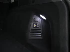 Volkswagen Touareg thumbnail 27