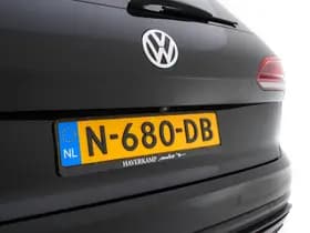 Volkswagen Touareg thumbnail 28