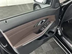 Bmw 3 serie thumbnail 28