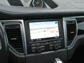 Porsche Macan thumbnail 14