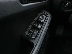 Porsche Macan thumbnail 22