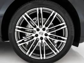 Porsche Macan thumbnail 30