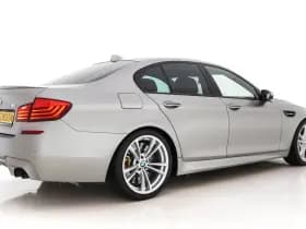 Bmw M5 thumbnail 7